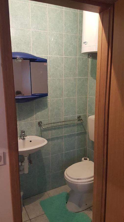 פירובאץ Apartmani Ab מראה חיצוני תמונה